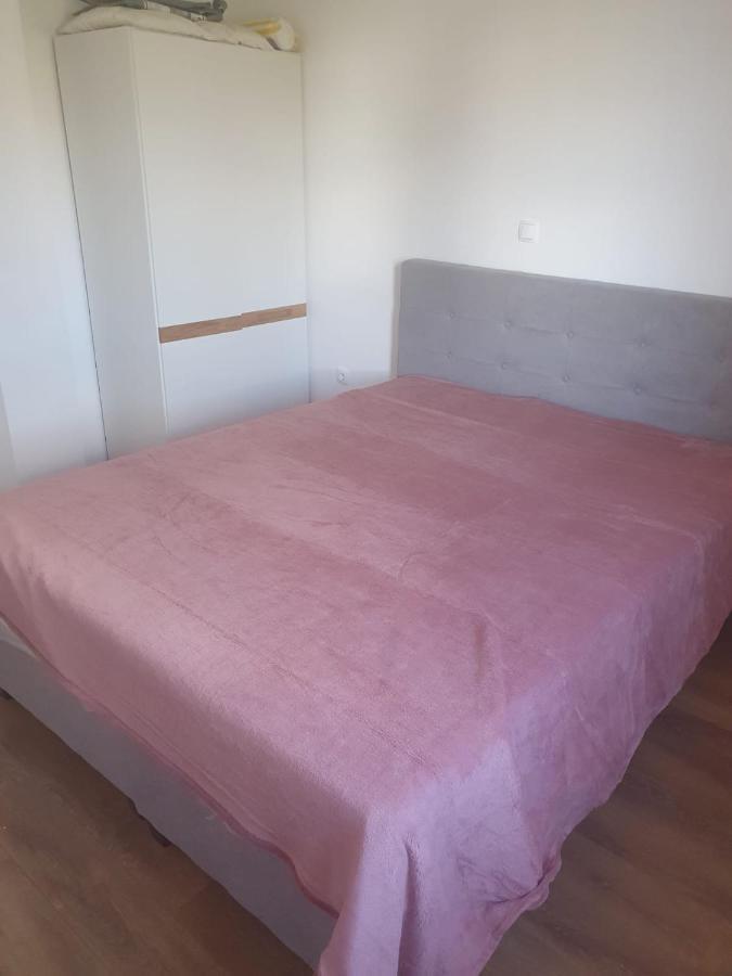 Muring Apartments Tribalj Eksteriør billede