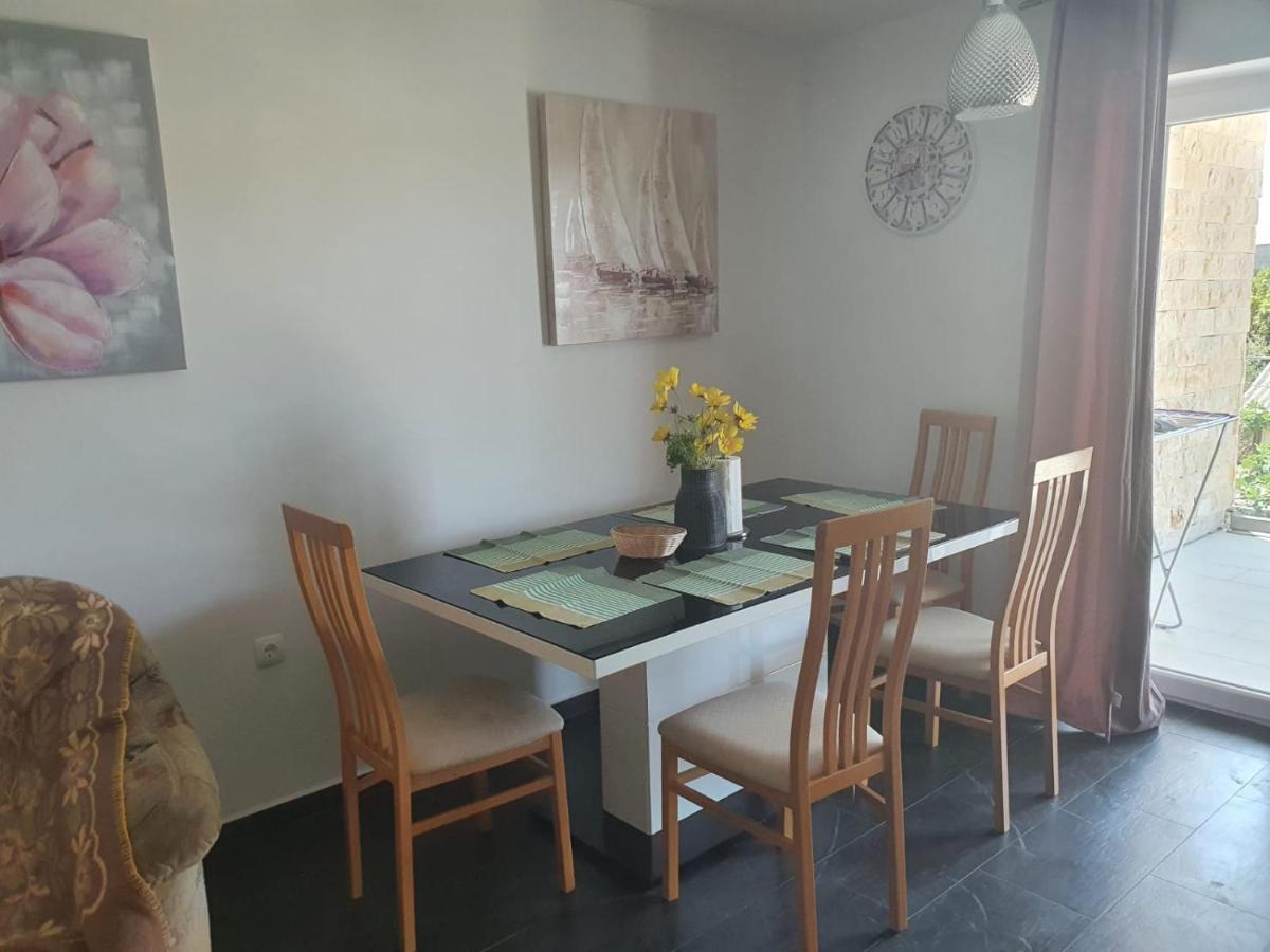 Muring Apartments Tribalj Eksteriør billede